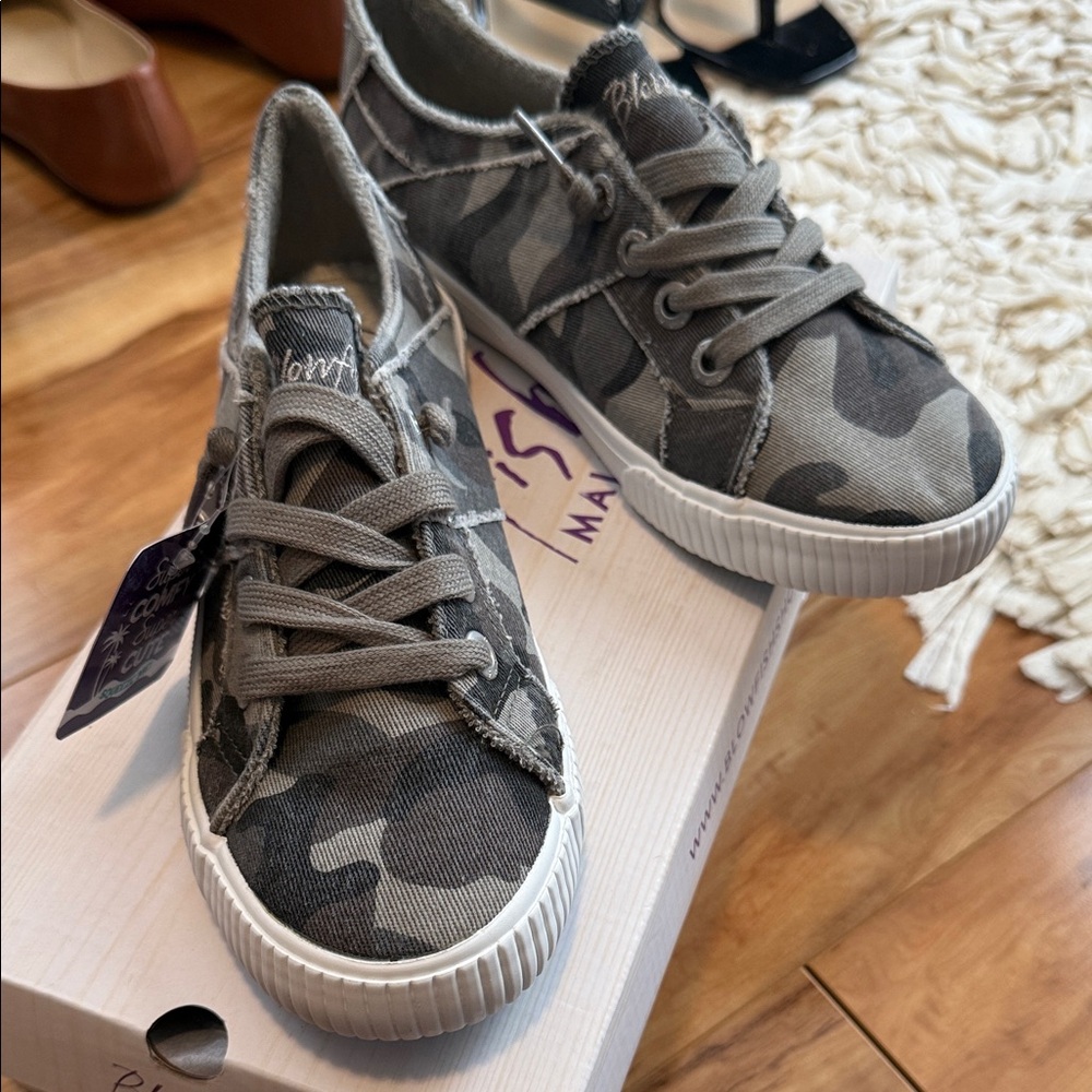 Blowfish fruit earth camo sneaker